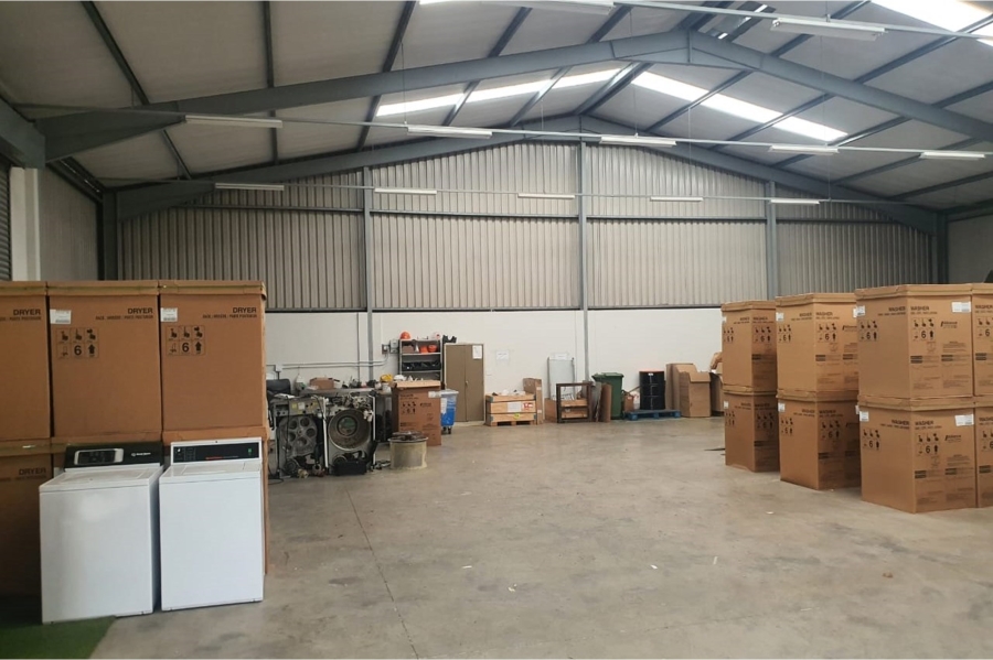 To Let commercial Property for Rent in Newton Park Eastern Cape
